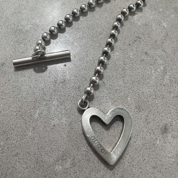 Gucci Toggle Heart Bracelet - Picture 4 of 4